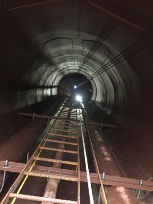 Inside the center riser pipe, looking up to the roof. Inside the center riser pipe, looking up to the roof.