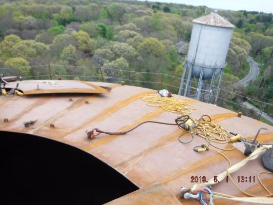 Looking at the old tank from the new. Looking at the old tank from the new.